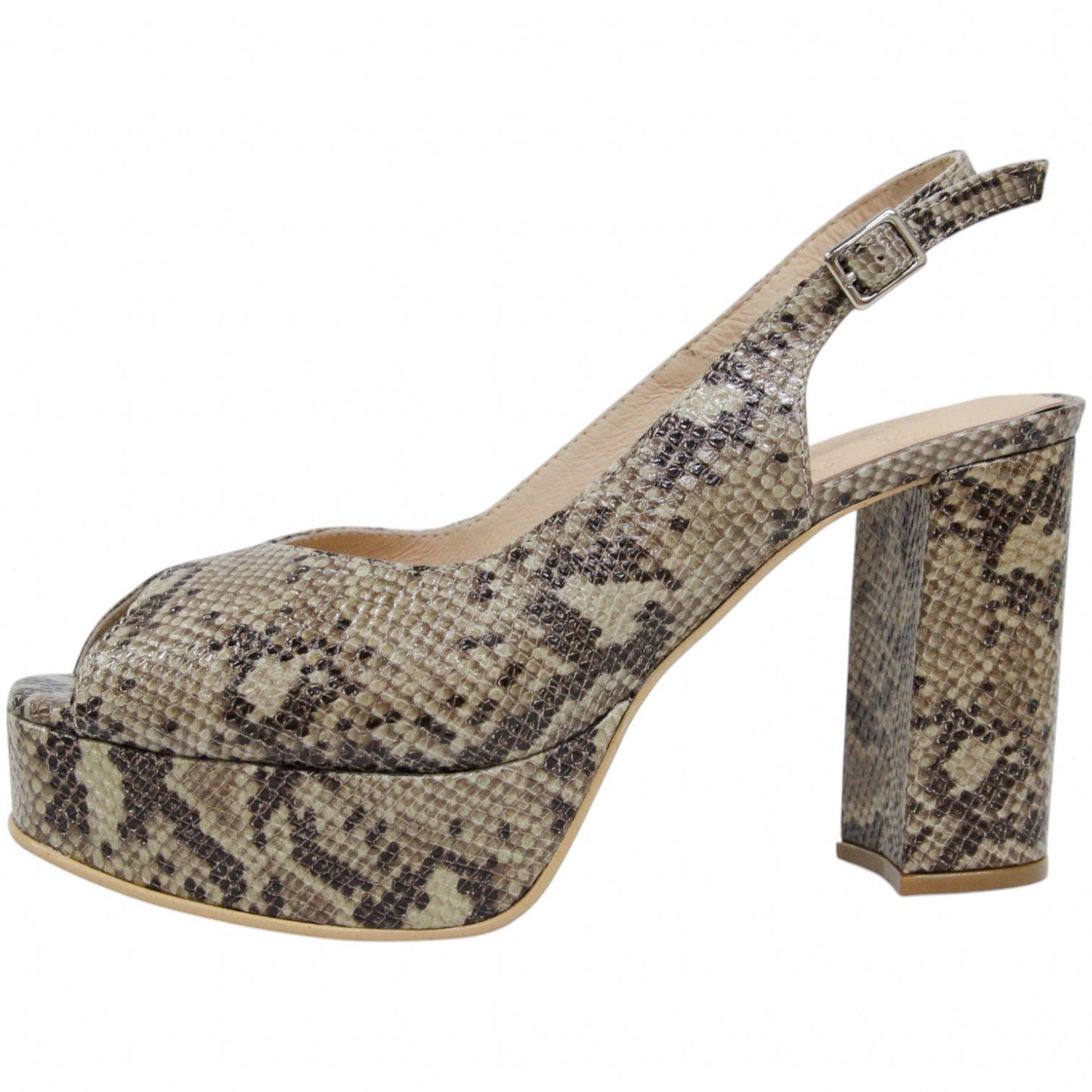 GABRIELA VÍBORA LECHE